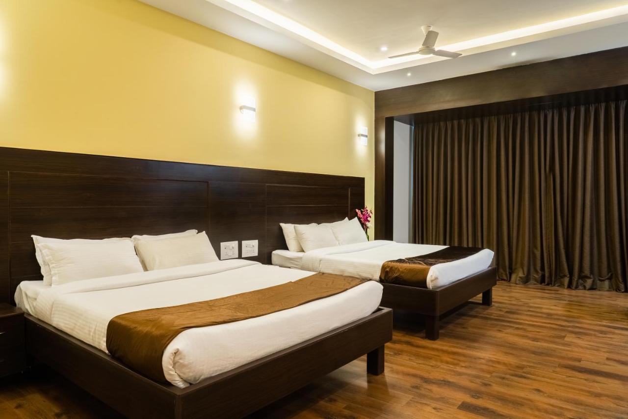 The King'S Meadows Golhalli Exterior foto