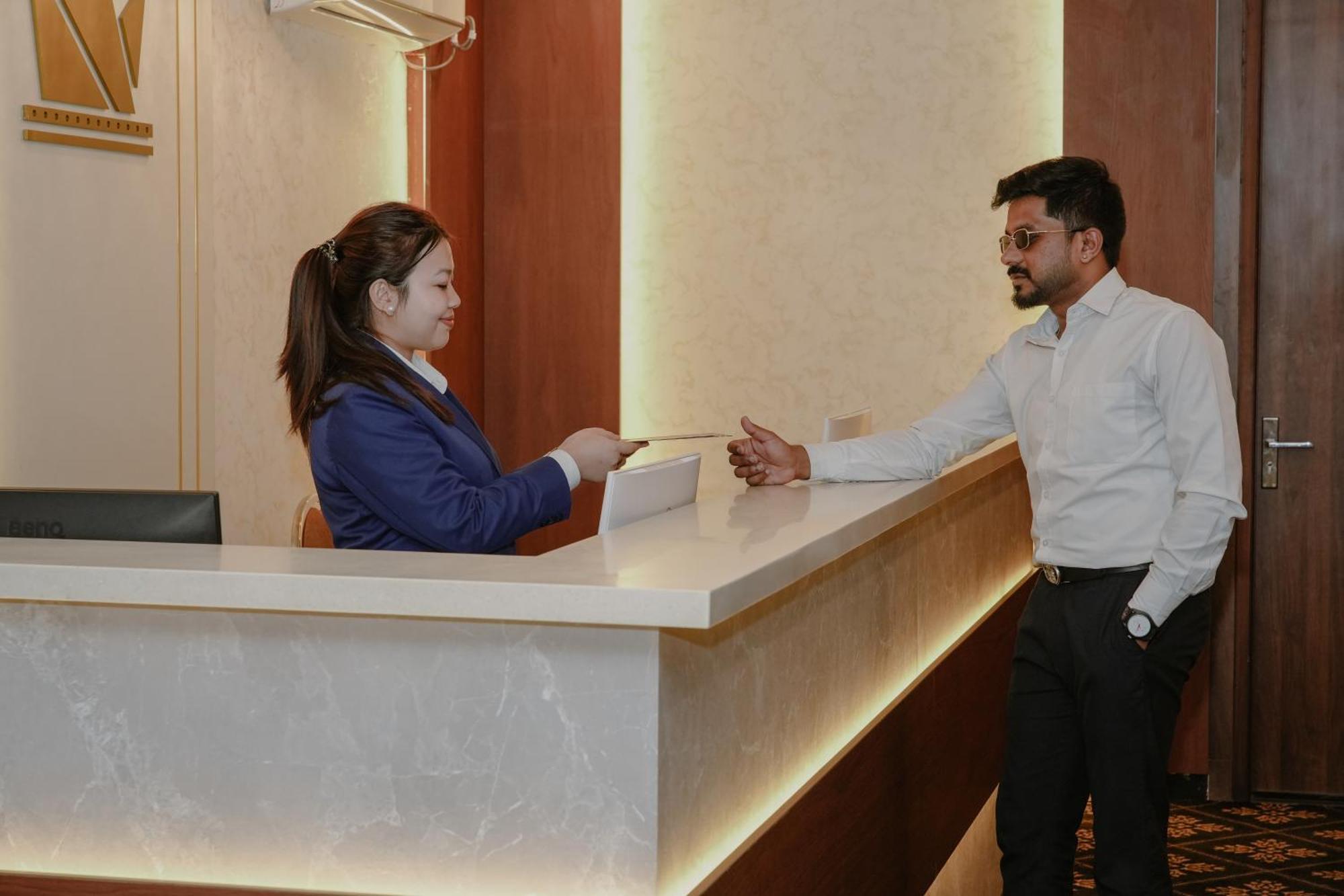 The King'S Meadows Golhalli Exterior foto