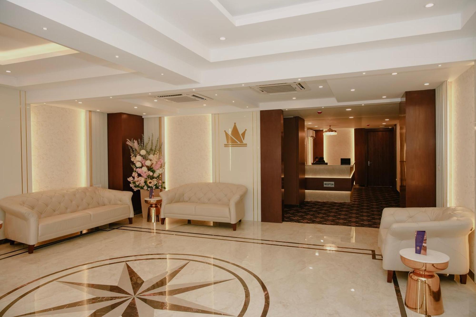 The King'S Meadows Golhalli Exterior foto
